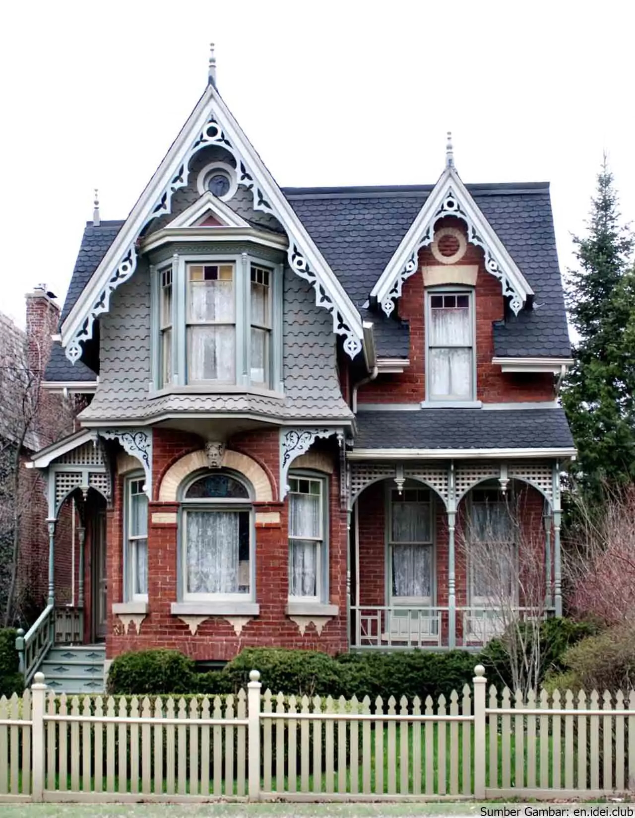 Arsitektur Rumah Dengan Gaya Gothic